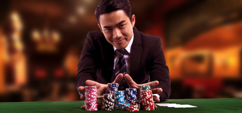 hanh-trinh-kham-pha-the-gioi-poker